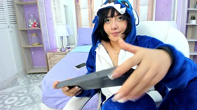 Luna_black19's Live XXX Chat