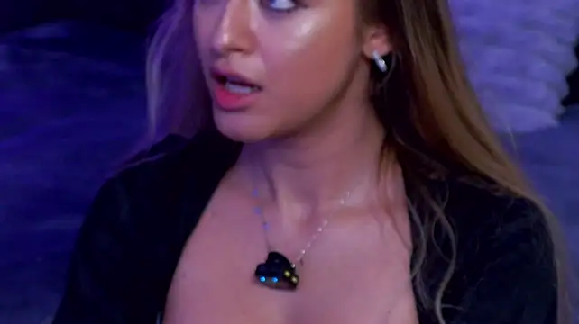 Aveenaquinn Chat XXX live