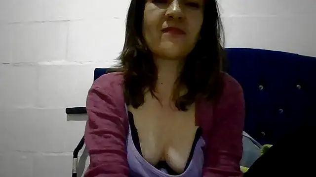 princessbella93 现场XXX聊天