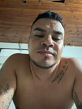Patricio_02 라이브 XXX 채팅