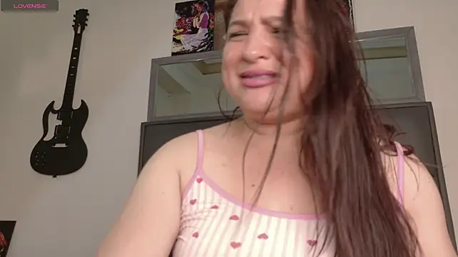 Chat +18 de Dalila_Cobain ao vivo