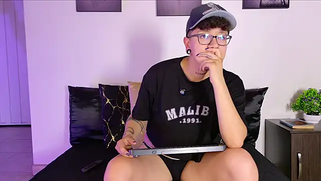alex_noa – Live XXX-chat