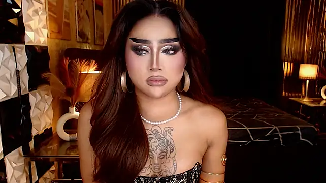 MassiveCockTrans 现场XXX聊天