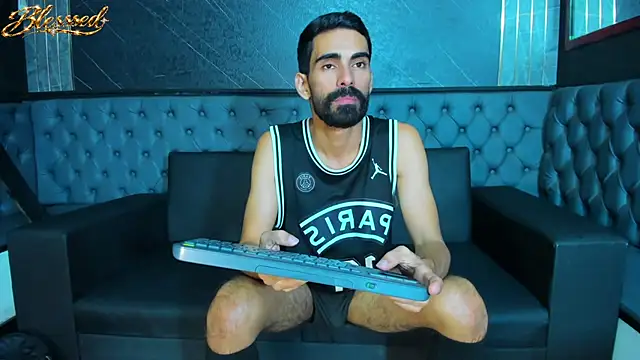 Chat +18 de Andres_Bless ao vivo