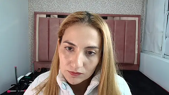 دردشة Megan__Hot___ الجنسية المباشرة