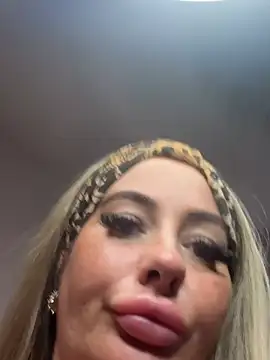 ScarlettSChat's Live XXX Chat