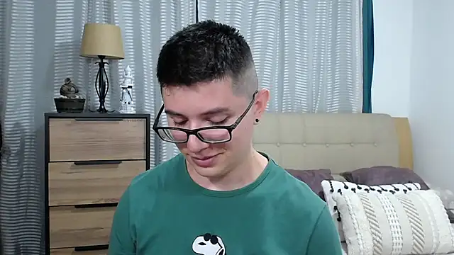 دردشة BlackFoXXX69 الجنسية المباشرة