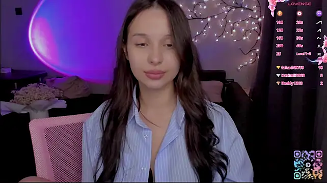 WeepyMoon Adlı Modelin Canlı XXX Sohbeti