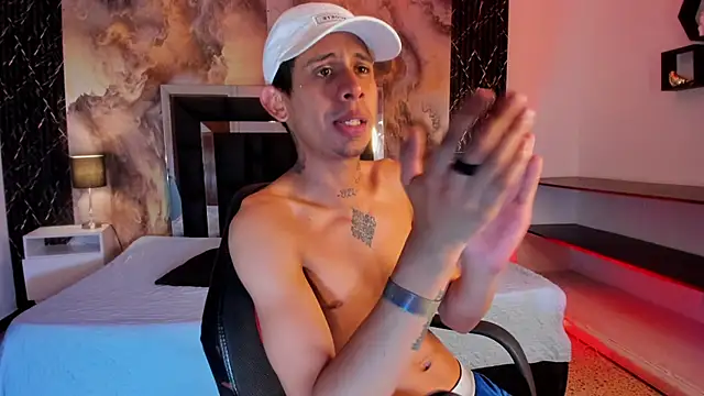 skyline_ryan Webcam-Show