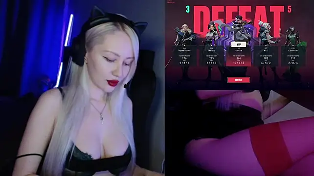 roxxyrowe XXX чат на живо