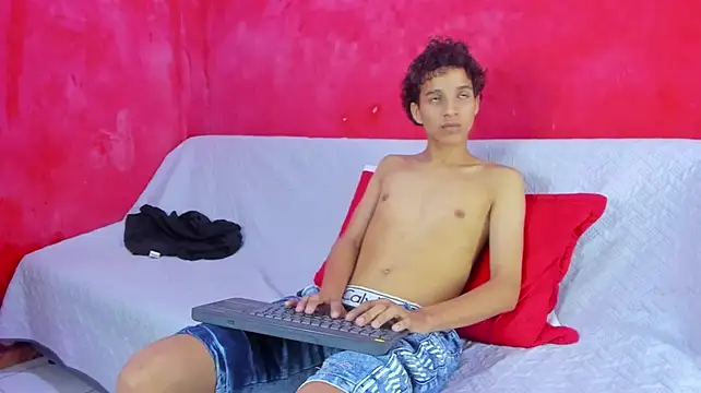 Czat XXX na żywo – AXEL_DESIRE
