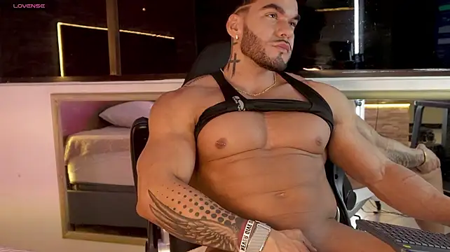 Chatroom XXX en direct de Logan_Roux