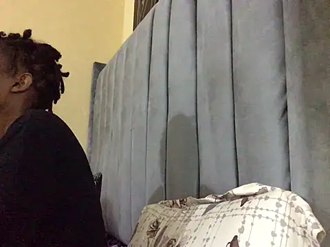 צ'אט XXX בשידור חי של slim_ebon