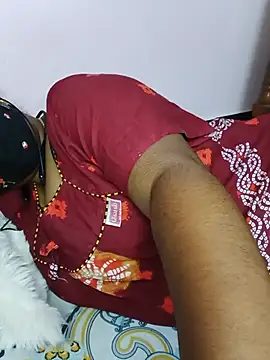 sexy-keerthi's Live XXX Chat