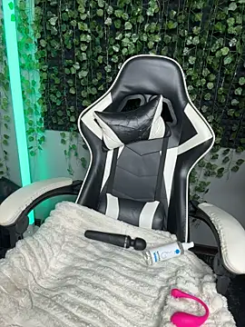 XXX chat uživo modela Eva_Kit