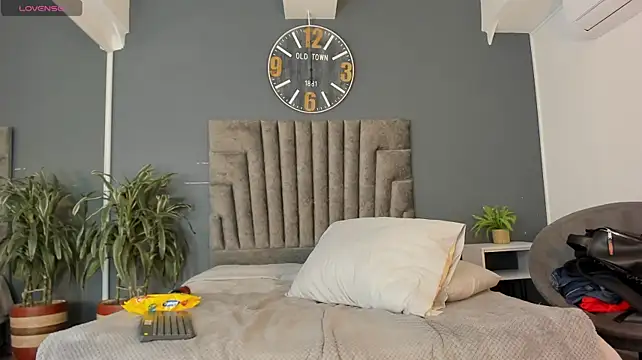 Czat XXX na żywo – Robin_Rief