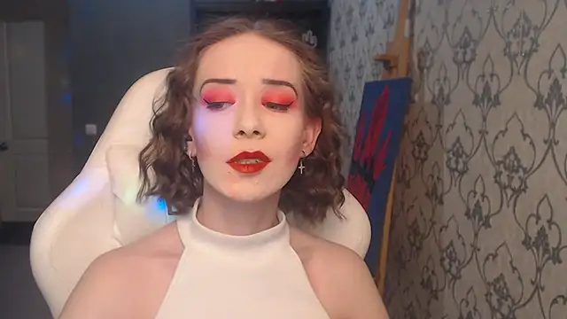 FascinatingEyess XXX чат на живо