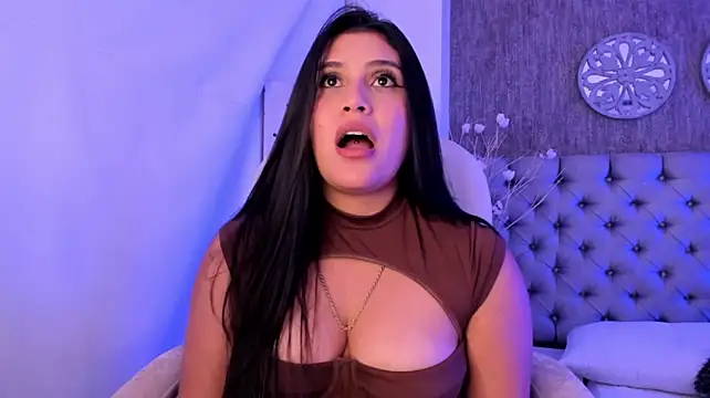 Chat +18 de AlessiaRosee ao vivo