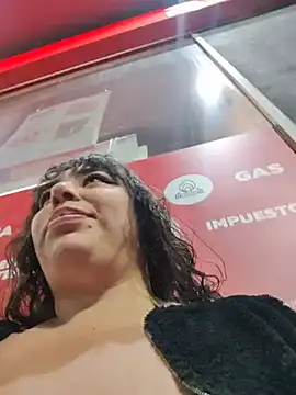 Chat +18 de DaphneVelvet ao vivo