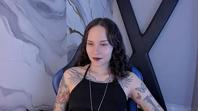 AnnyThompson_ XXX чат на живо