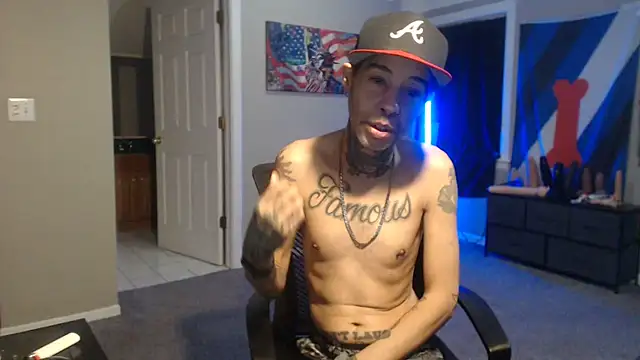 Michigan9000 Live XXX-Chat