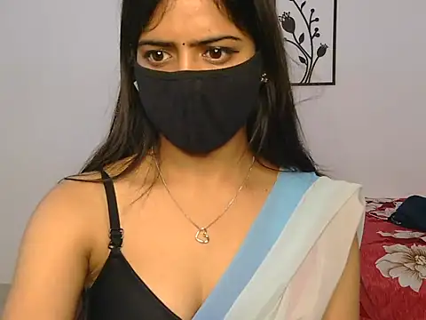 Ruchi-19 live XXX chat