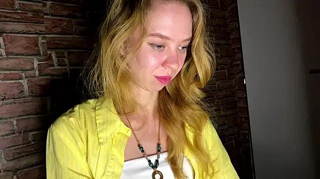 ElizaStorm Chat XXX live