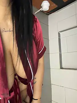دردشة KorinaKovaa الجنسية المباشرة
