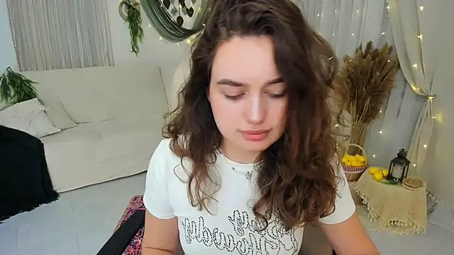 MiracleCurly Chat XXX live