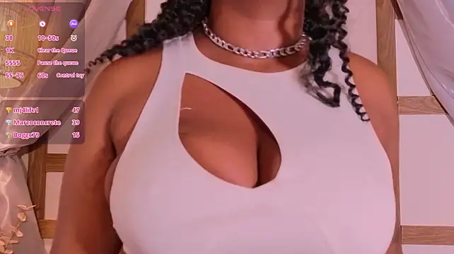 XXX chat uživo modela Suzannebloom