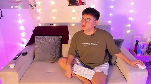 Young_Benn Live XXX chat
