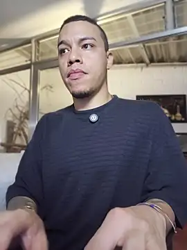 AlphaMasterXxx – Naživo XXX chat