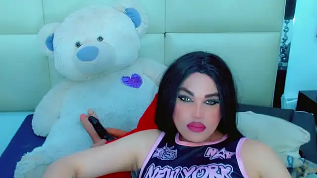 NharaBigCock's Live XXX Chat
