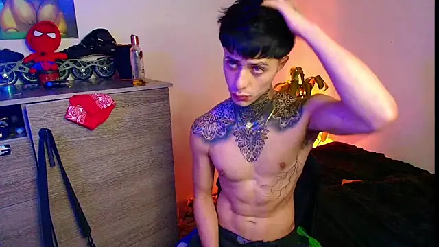 7_Saturno_7 Adlı Modelin Canlı XXX Sohbeti