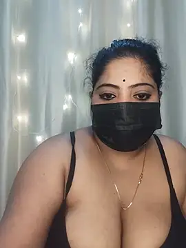 DESI-DOLLLL 现场XXX聊天