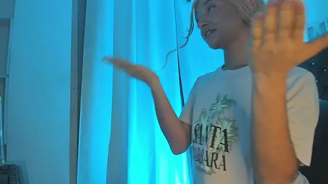 BellaRoge's Live XXX Chat