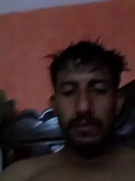 XXX chat uživo modela Tu_ChicoMalo