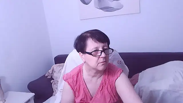Chatroom XXX en direct de ChristaRose