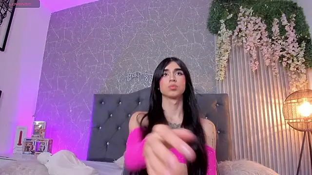 lana_gill1's Webcam Show