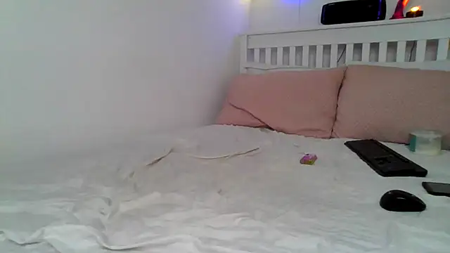 Skye_Blew Live XXX-Chat