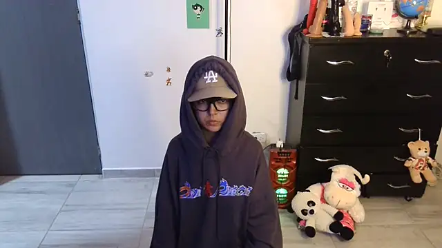 Czat XXX na żywo – thomascooper7