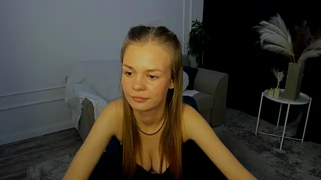 Živý XXX chat MidnighteAura