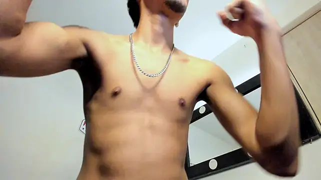 XXX chat uživo modela Samuel_Suarez
