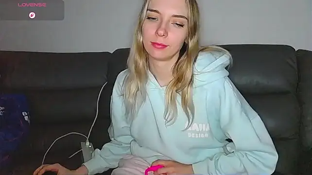 BlueandJenn Live XXX chat