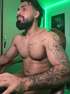 Chatroom XXX en direct de Ryan_Black3