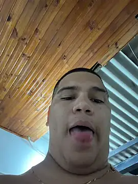 Patricio_02 Live XXX-Chat