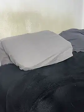 Logan_strangee Live XXX-chat
