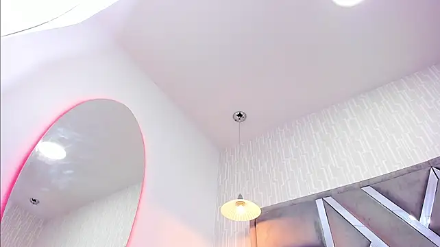 MikeHunteer's Live XXX Chat