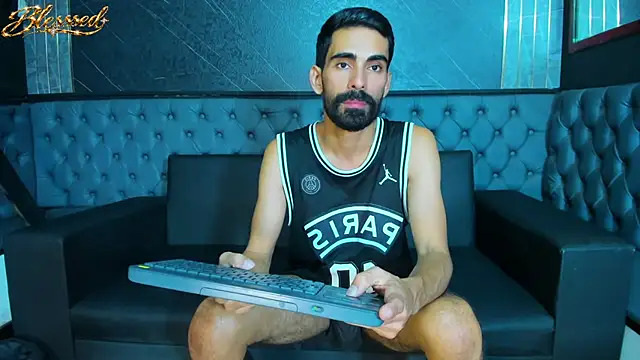 צ'א ט XXX בשידור חי של Andres_Bless