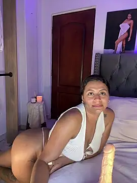 ema_zoe Live XXX Chat
